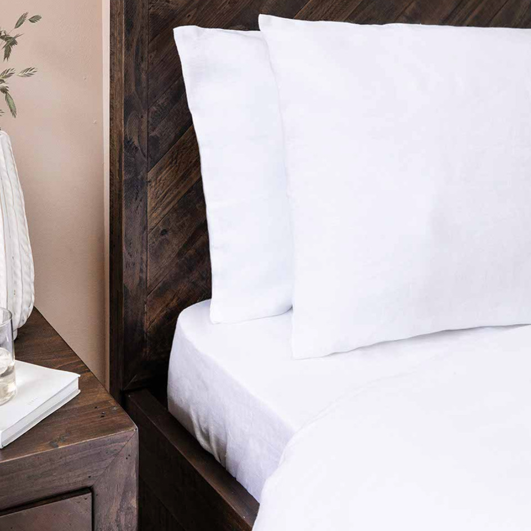 White Linen Set of Two Pillowcases
