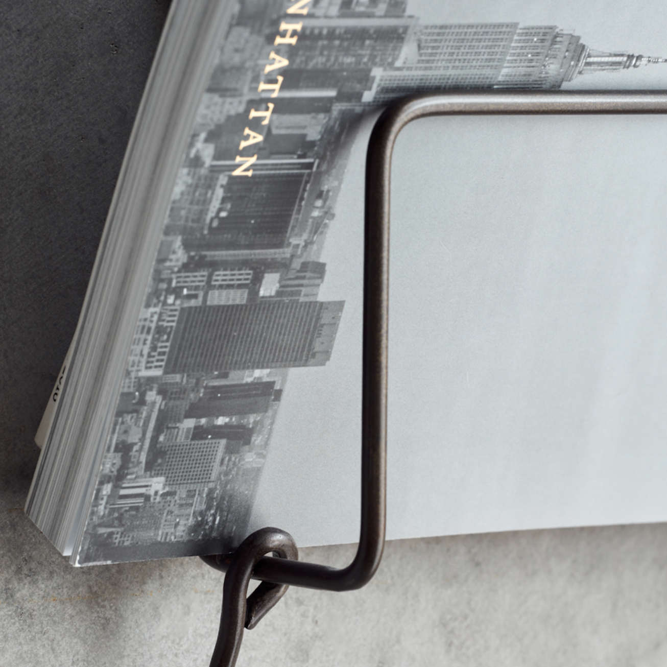 Metal Hanging Magazine Holder