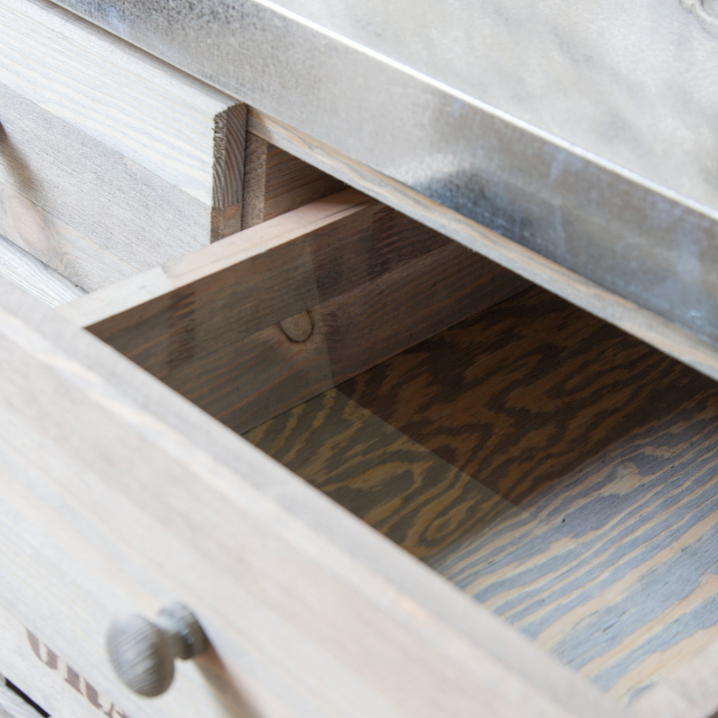 Aldsworth Potting Table