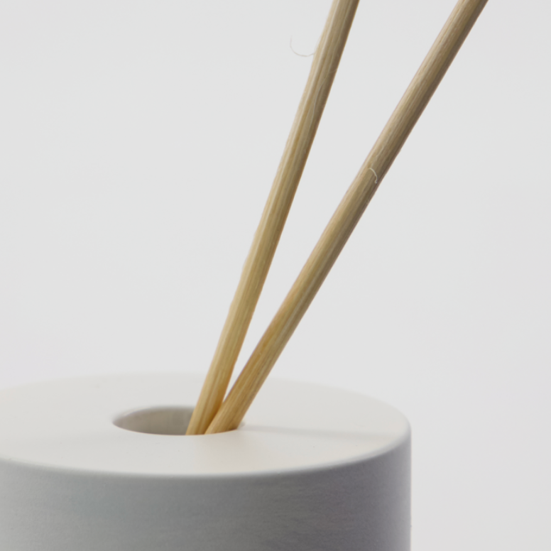 Meraki Fresh Linen Reed Diffuser