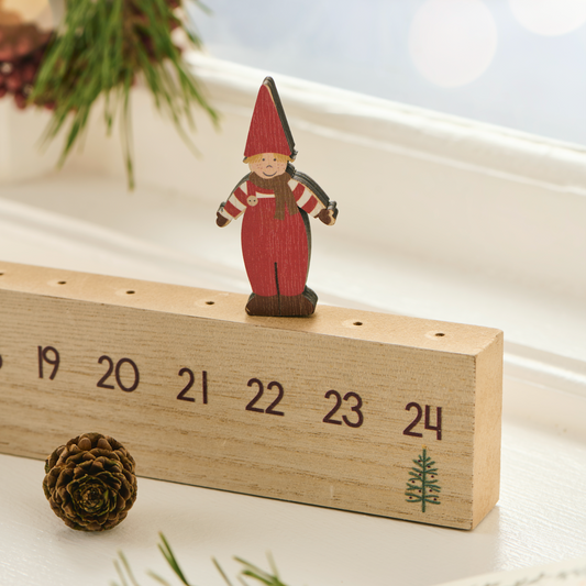 Santa's Little Helper Wooden Advent Calender