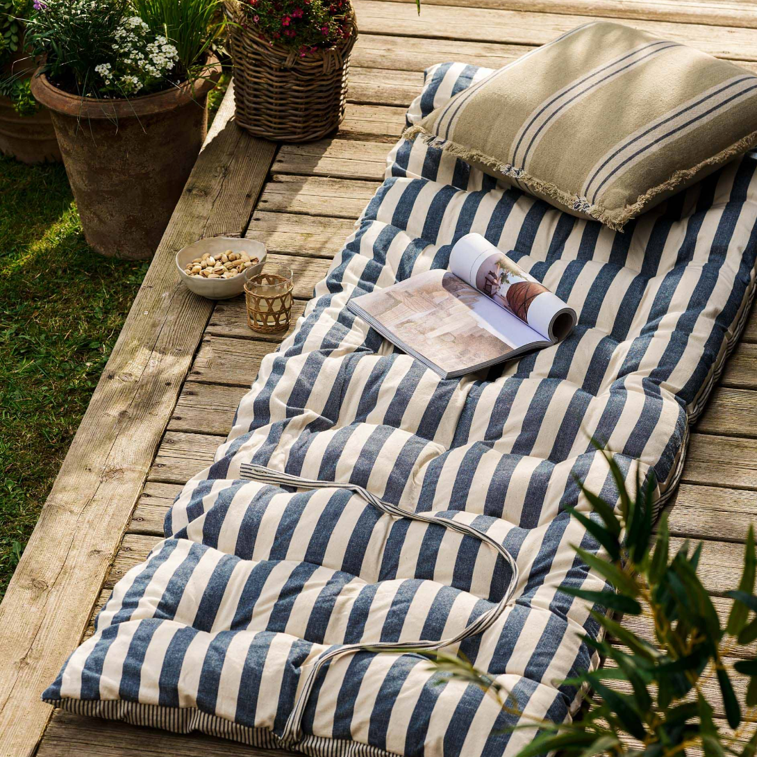 Harlton Roll-Out Bed Mattress