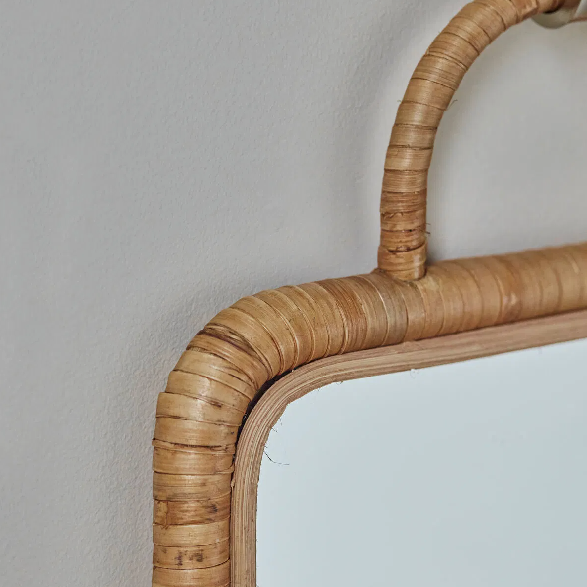 Meraki Rattan Mirror