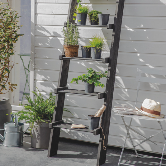 Moreton Wooden Slatted Shelf Ladder