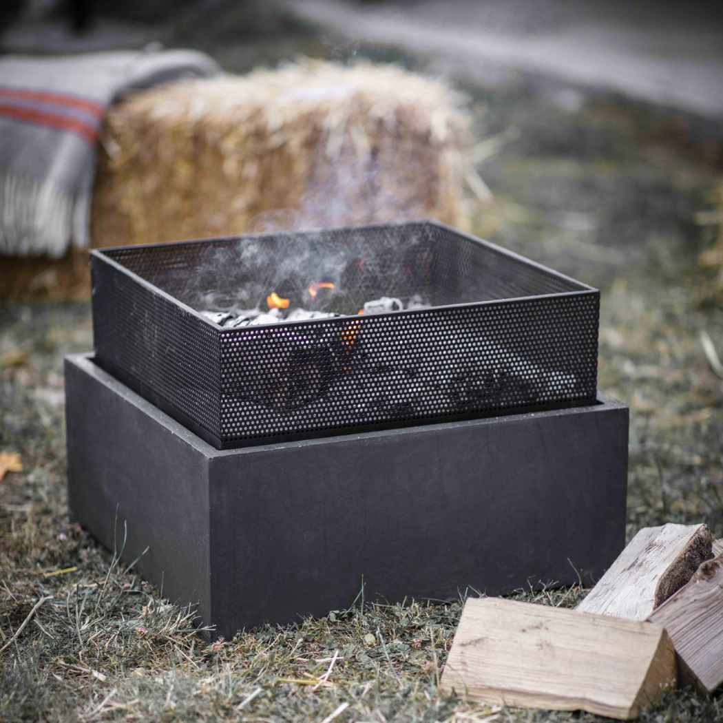 Square Lyneham Fire Pit